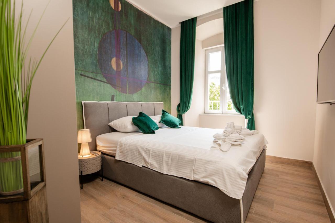Deluxe Apartments & Rooms Revis Rijeka Exterior photo